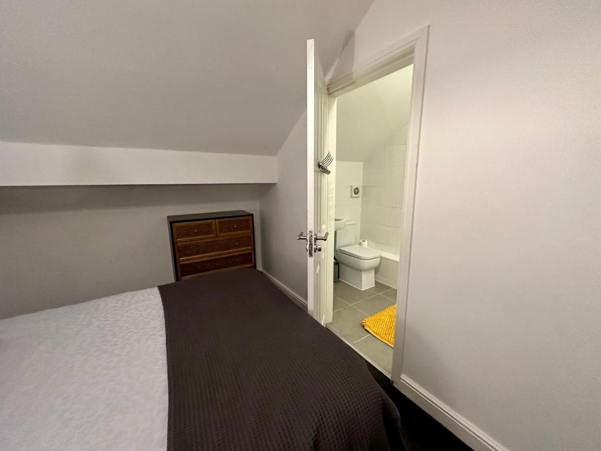 מנצ'סטר Waterside Mufc & Trafford Centre Townhouse 4 Bedroom Free Parking מראה חיצוני תמונה